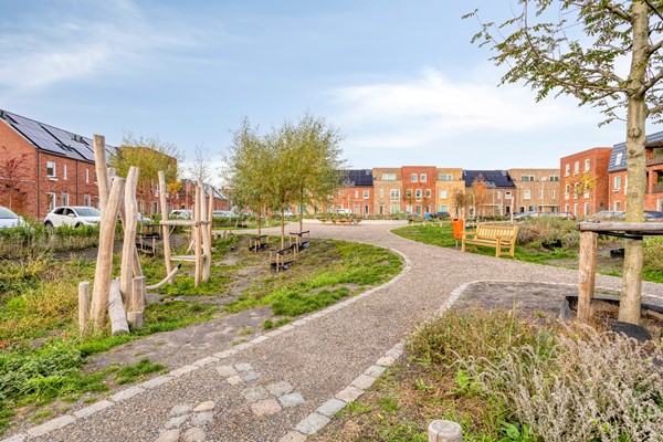 Foto - Te koop: vrijstaande woning nabij centrum Roosendaal