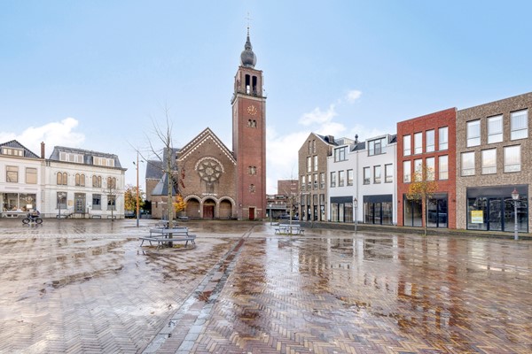 Foto - Te koop: Wonen in het hart van Zevenbergen met garage!
