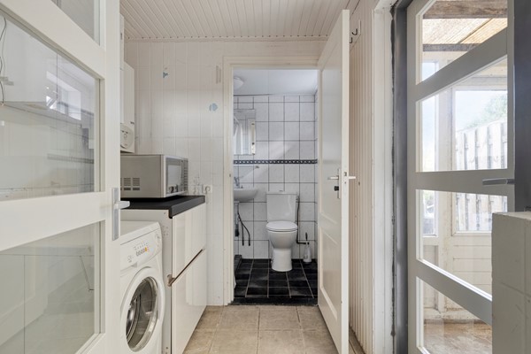 Foto - Te koop: Dijkwoning met mogelijkheden en uitzicht op de landerijen
