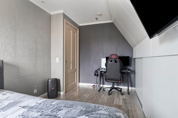 Foto - Te koop: Vrijstaand, instapklaar en prachtig uitzicht!