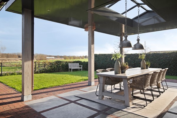 Foto - Te koop: Vrijstaand, instapklaar en prachtig uitzicht!