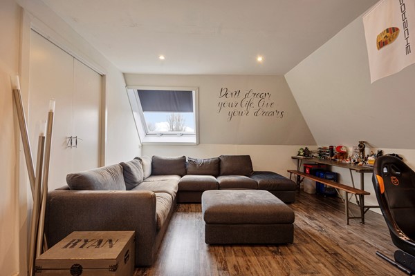 Foto - Te koop: Karaktervol herenhuis in het centrum van Fijnaart!