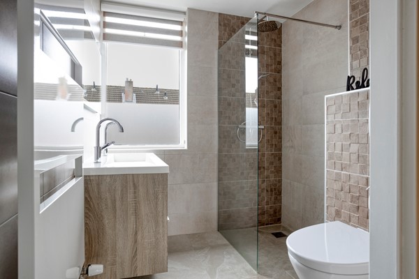 Foto - Te koop: Fijne eindwoning op een toplocatie