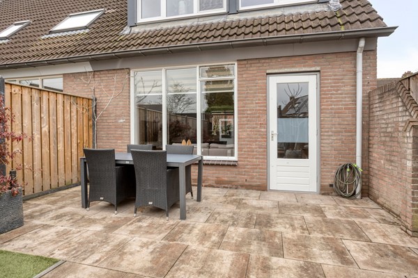 Foto - Te koop: Fijne eindwoning op een toplocatie