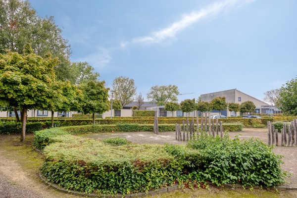 Foto - Te koop: Licht, ruimte en comfortabel wonen in het gemoedelijke Klundert
