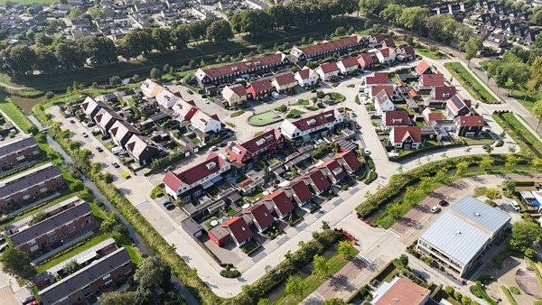 Foto - Te koop: Duurzame hoekwoning in kindvriendelijke wijk!