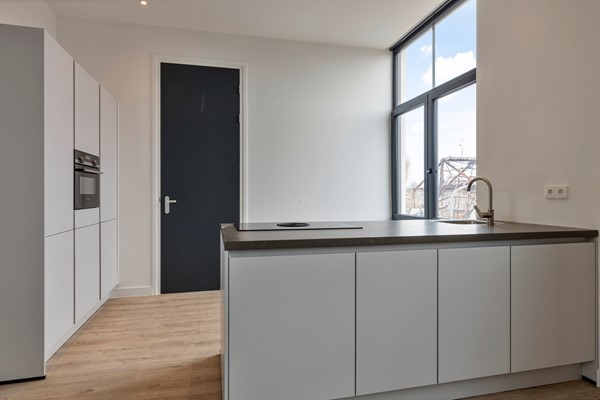 Foto - Te koop: Historisch en stijlvol appartement!