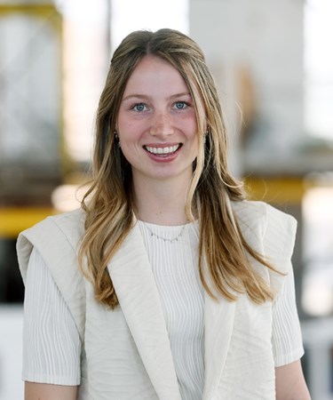     Kelsey van der Logt