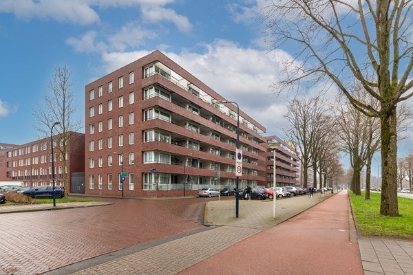 Verkocht: Johan Hofmanstraat 309, 1069 KD Amsterdam