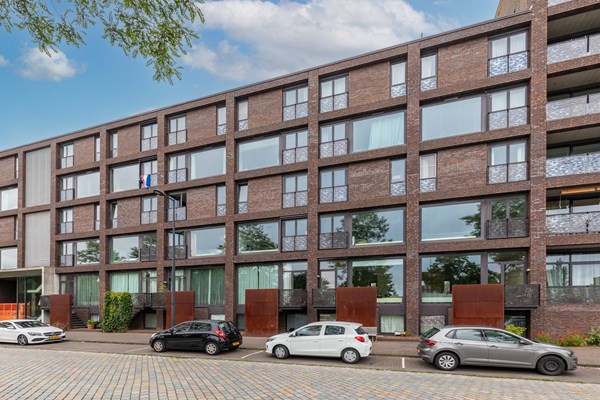 Under offer: Eva Besnyöstraat 415, 1087 LG Amsterdam