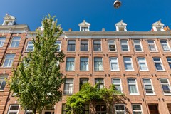 For sale: Van Oldenbarneveldtstraat 14-3, 1052KA Amsterdam