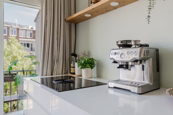 Medium property photo - Lumeijstraat 50-2, 1056 VZ Amsterdam