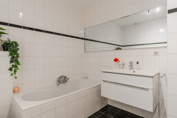 Medium property photo - Gillis van Ledenberchstraat 2b, 1052 VG Amsterdam