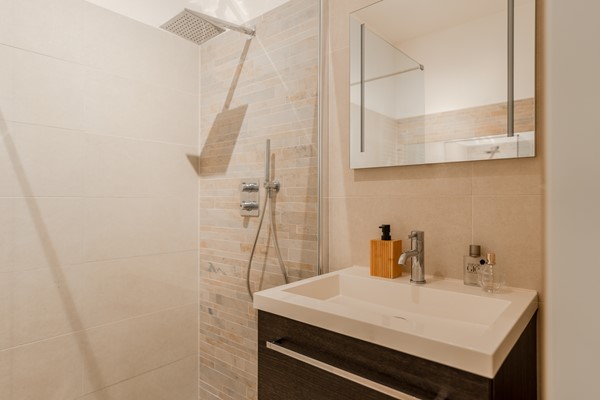 Medium property photo - Jacob Burggraafstraat 100, 1018 WA Amsterdam