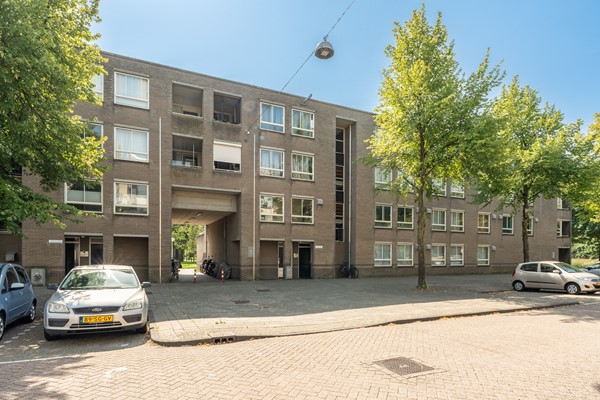 Medium property photo - Berthold Brechtstraat 12, 1102 RW Amsterdam