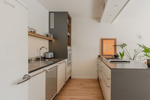 Medium property photo - Berthold Brechtstraat 12, 1102 RW Amsterdam