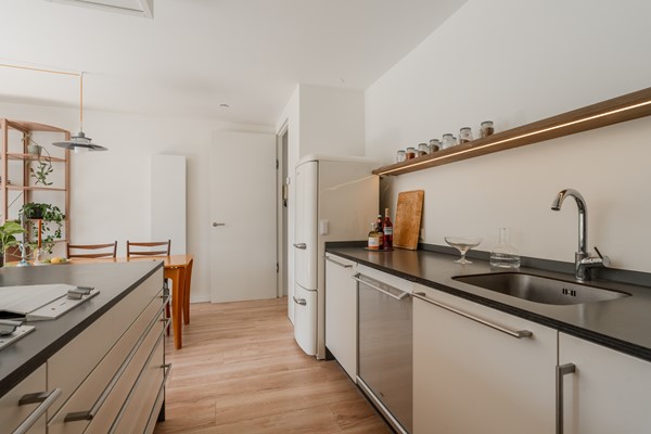 Medium property photo - Berthold Brechtstraat 12, 1102 RW Amsterdam