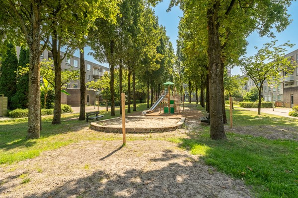 Medium property photo - Berthold Brechtstraat 12, 1102 RW Amsterdam