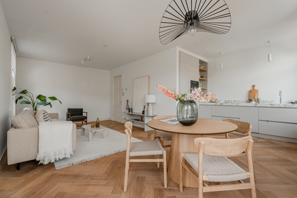 Medium property photo - Overtoom 459-2, 1054 LE Amsterdam