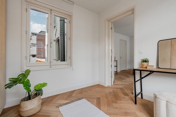 Medium property photo - Overtoom 459-2, 1054 LE Amsterdam