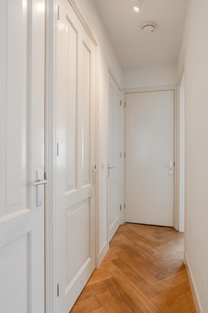 Medium property photo - Overtoom 459-2, 1054 LE Amsterdam