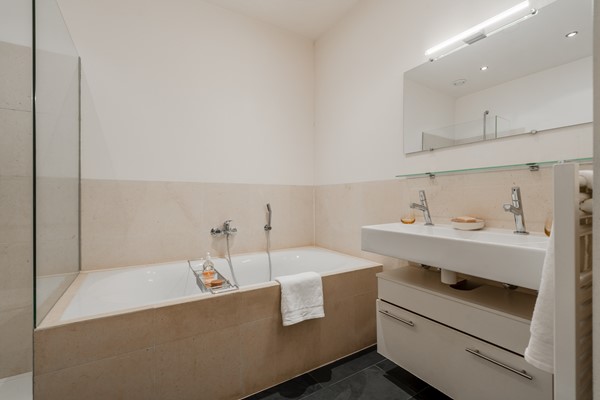 Medium property photo - Nieuwe Kerkstraat 1BH, 1018 DW Amsterdam