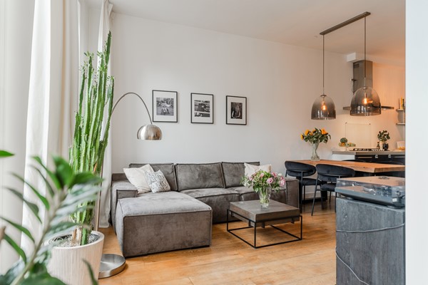 Medium property photo - Van Woustraat 16-2, 1073 LL Amsterdam