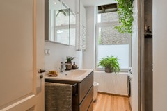 New for sale: Van Woustraat 16-2, 1073 LL Amsterdam