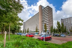 New for sale: Burgemeester Hogguerstraat 261, 1064 CP Amsterdam