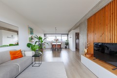 New for sale: Burgemeester Hogguerstraat 261, 1064 CP Amsterdam