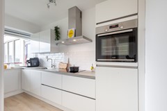New for sale: Burgemeester Hogguerstraat 261, 1064 CP Amsterdam