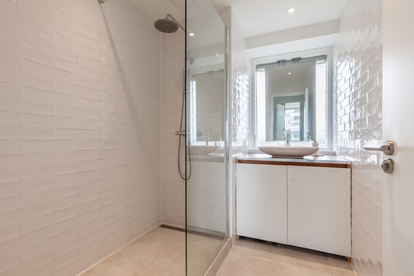Medium property photo - Burgemeester Hogguerstraat 261, 1064 CP Amsterdam