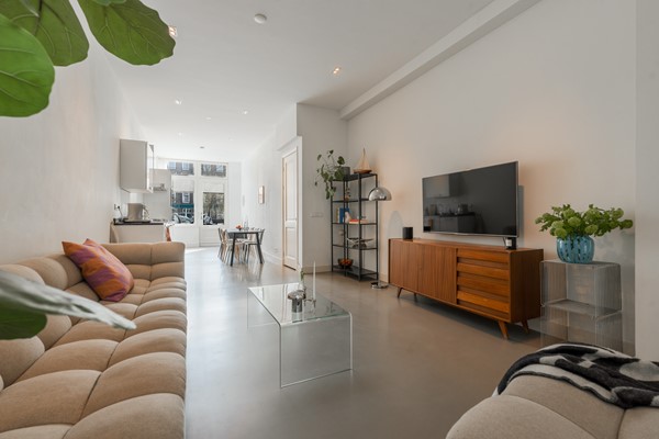 Medium property photo - Jacob van Lennepkade 398H, 1053 NM Amsterdam