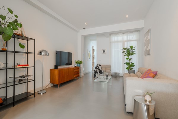 Medium property photo - Jacob van Lennepkade 398H, 1053 NM Amsterdam