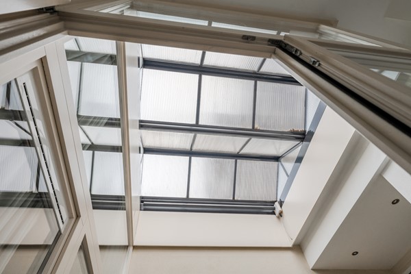 Medium property photo - Jacob van Lennepkade 398H, 1053 NM Amsterdam