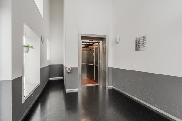 Medium property photo - Ottho Heldringstraat 27P, 1066 XT Amsterdam