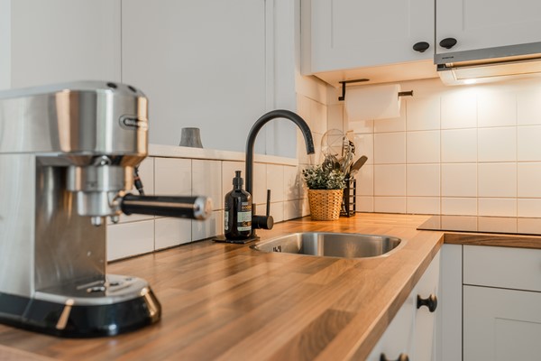Medium property photo - Van Bossestraat 17-1, 1051 JR Amsterdam
