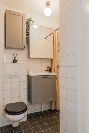 Medium property photo - Van Bossestraat 17-1, 1051 JR Amsterdam