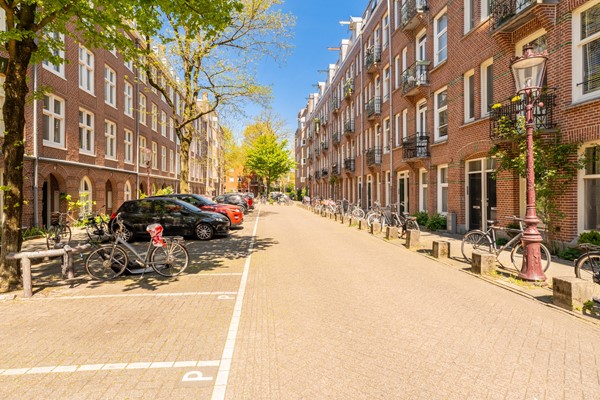 Medium property photo - Van Bossestraat 17-1, 1051 JR Amsterdam