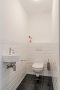 Under offer: Joan Melchior Kemperstraat 85-2, 1051 TL Amsterdam