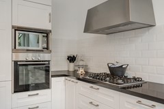 Under offer: Wouwermanstraat 34H, 1071 MA Amsterdam