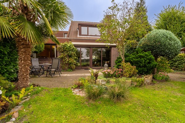 For sale: J. Bosboomlaan 5, 1399 XG Muiderberg