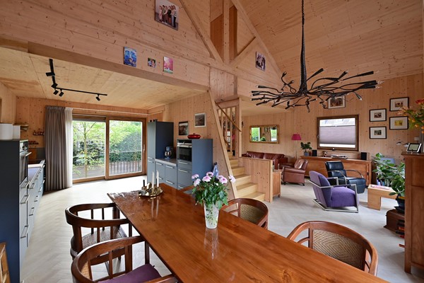 Medium property photo - Blomstraat 10, 1382 AJ Weesp