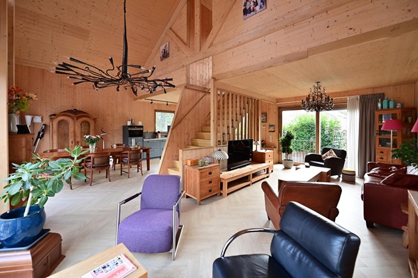 Medium property photo - Blomstraat 10, 1382 AJ Weesp