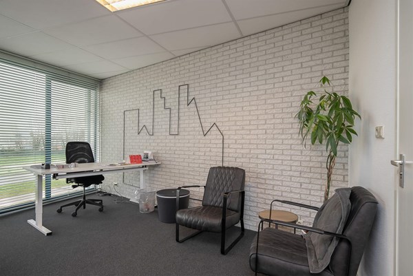 Medium property photo - Marconiweg 2, 3899 BR Zeewolde