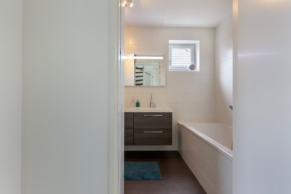 Medium property photo - Jacob Barneveldstraat 93, 3461 GA Linschoten