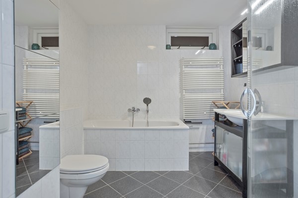 Medium property photo - Willem Roodbeenhof 7, 6842 CX Arnhem