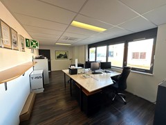 24-10-03 09-13-56 0679.jpg