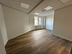 24-10-03 15-06-53 0745.jpg