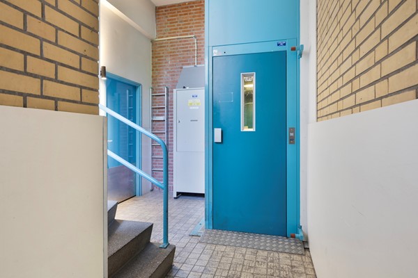 Medium property photo - Floresplein 50, 9715 HL Groningen